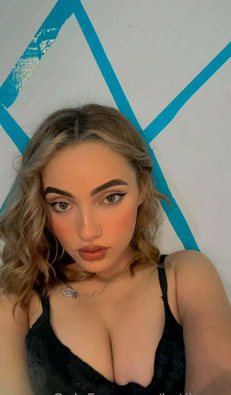 katilove0 star naked img