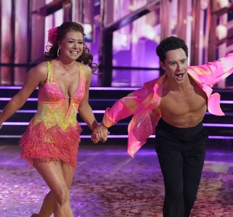 Alyson Hannigan hd model photos