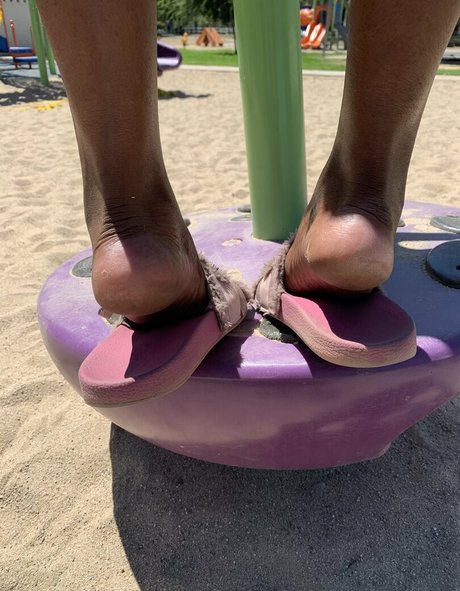 waveysolezz model nude galleries