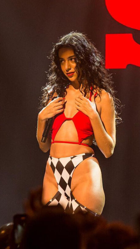 Marina Sena nude model pics