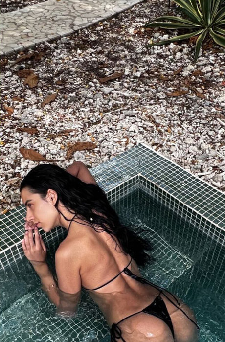 Marina Sena Quick photo