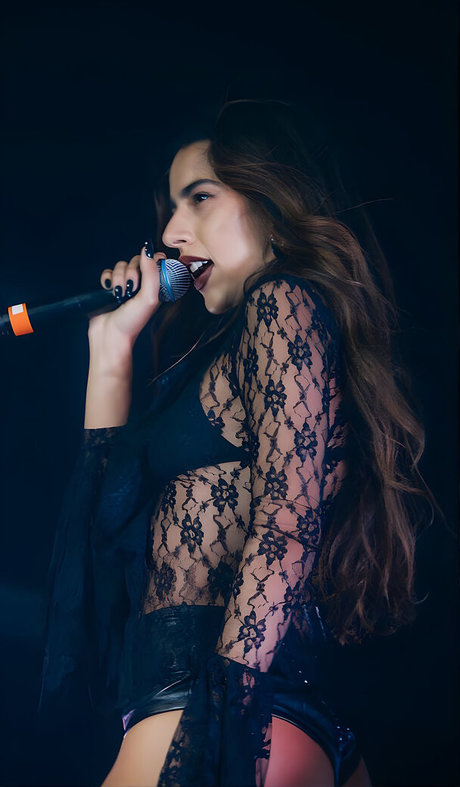 asian feet onlyfans top photos