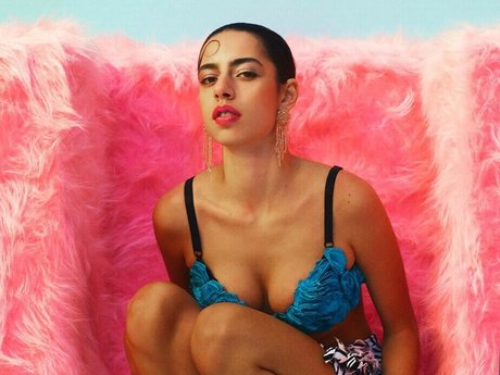 Marina Sena perfect actress pic