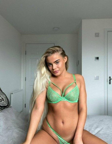 isobel bell vip star nudes pictures