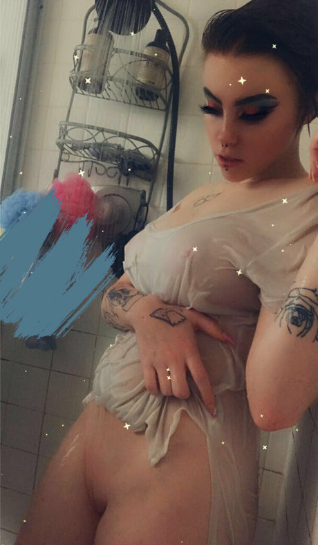 cherrywhiskeyx hot model pictures