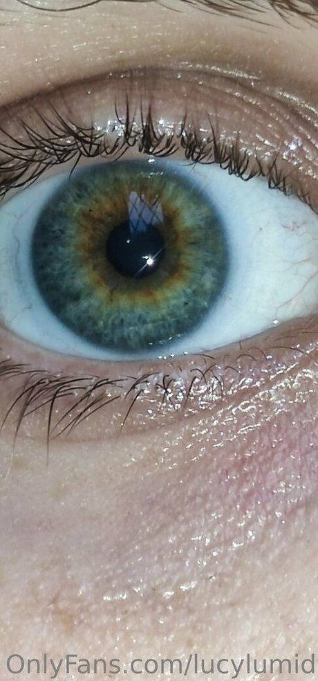 lucylumid Quick photo