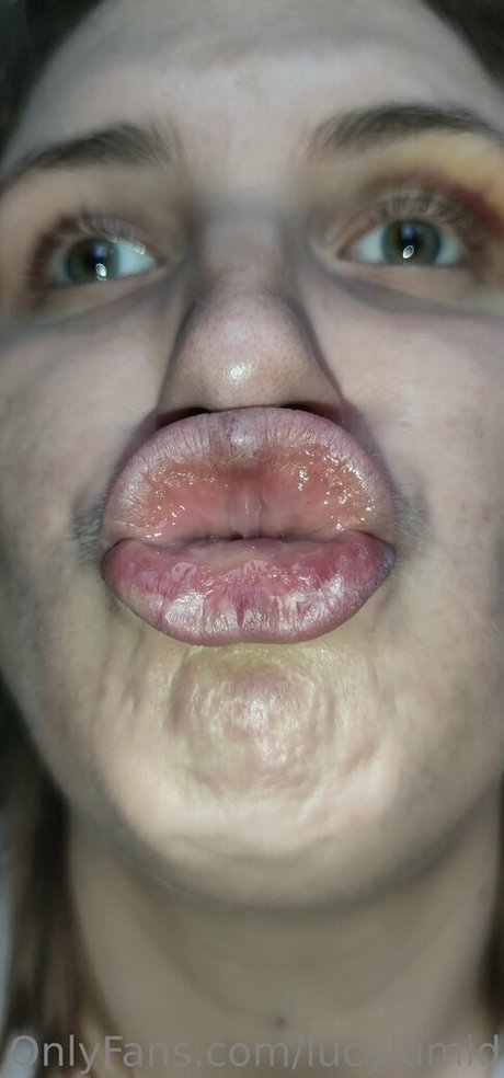 lucylumid sex star img