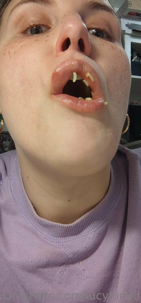 lucylumid pornstar pretty pictures