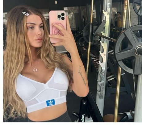 FirstValeriaa model sex galleries