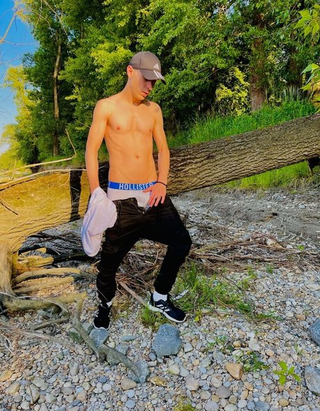 satin boys tc pornstar beautiful picture