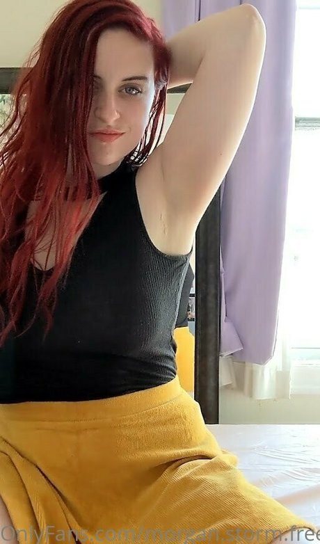 morganstormxo free naked pornstar picture