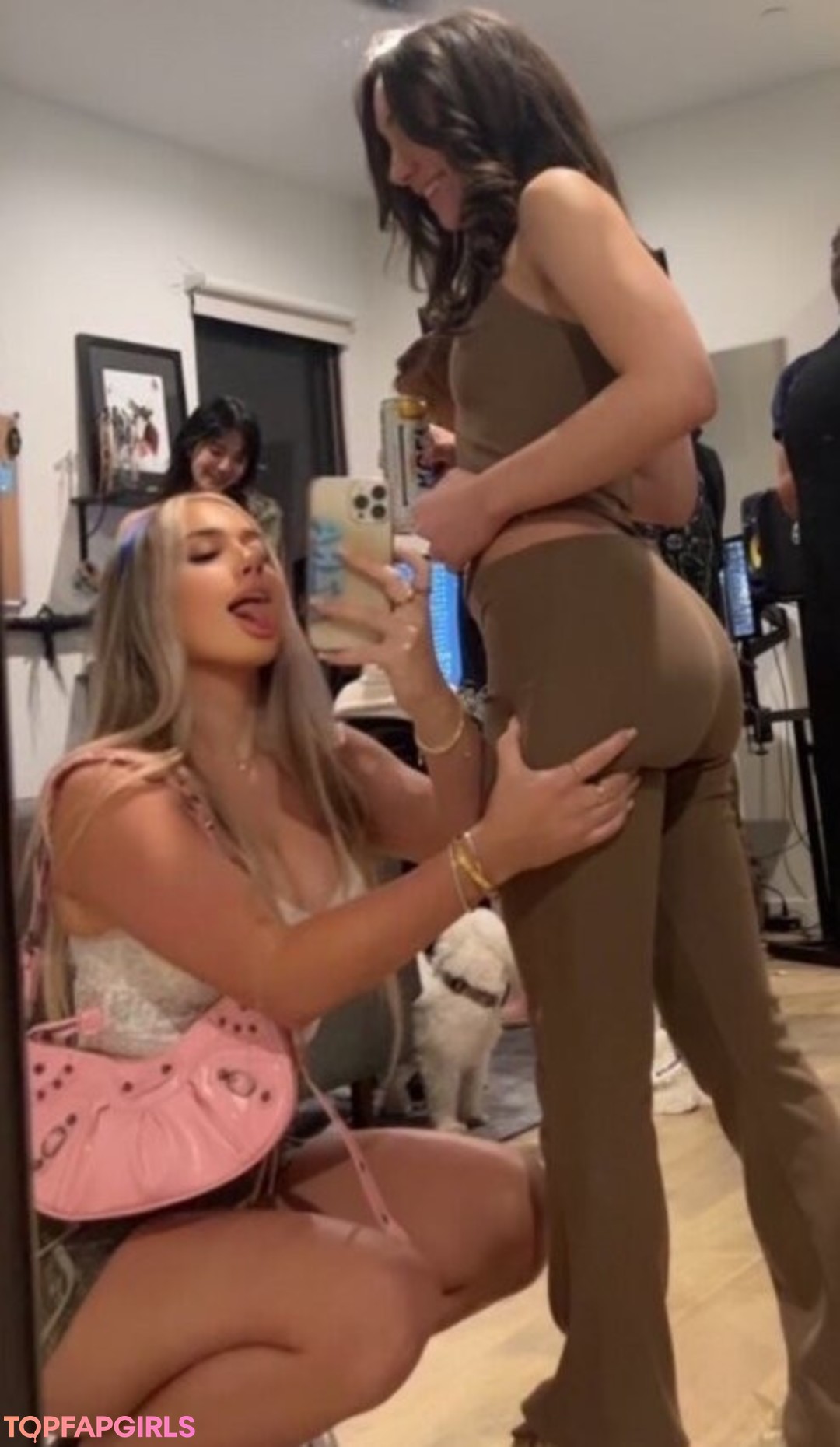 Nadia Amine free model photo