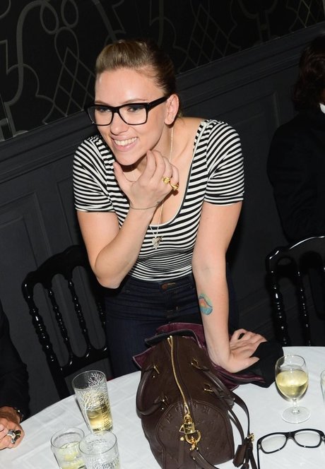 leather leggings onlyfans pornos img