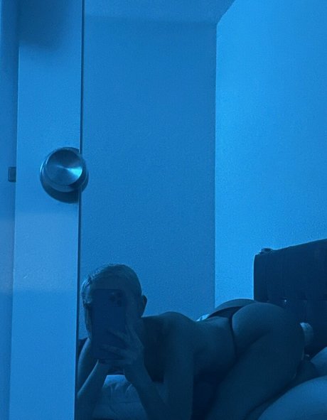 one onlyfans sexy nude picture