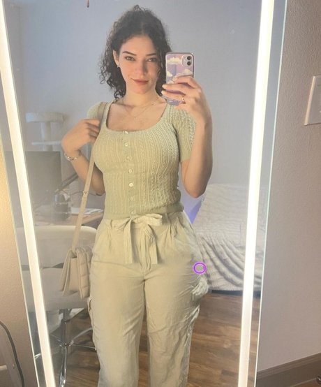 thick mature onlyfans sexy naked archive