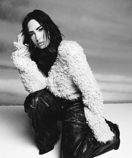 Demi Lovato high quality model archive