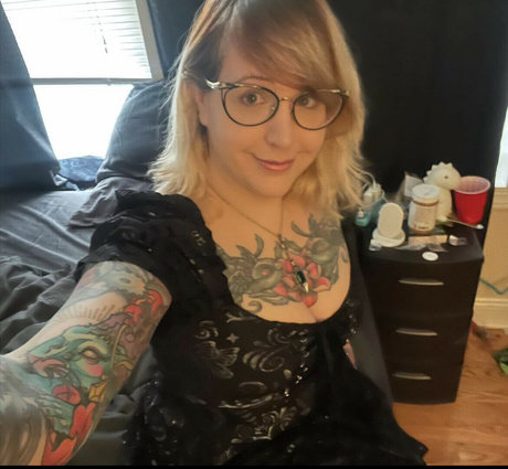 lesbian anal strapon onlyfans porno pictures