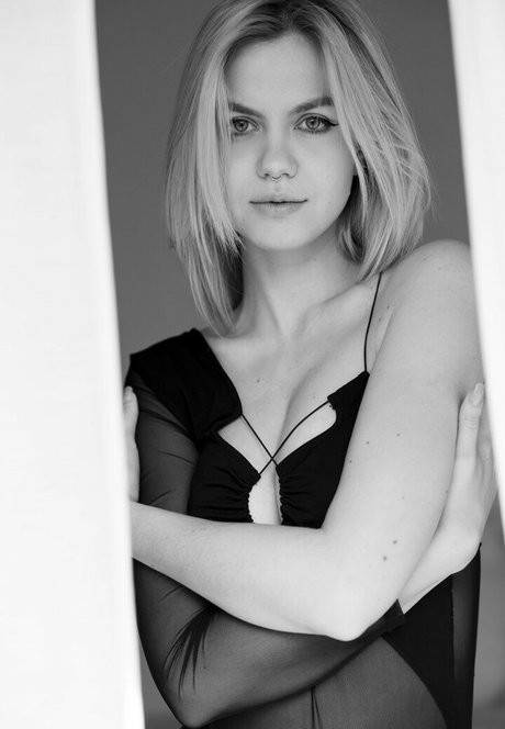 layanadevis star exclusive photos