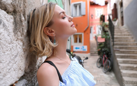 layanadevis star beautiful img