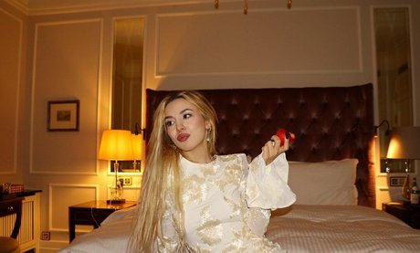 busty redhead teen onlyfans pornos img