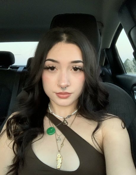 hottest asian onlyfans pretty image