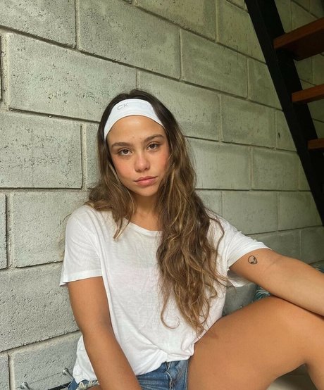 Bruna Carvalho high quality star pictures