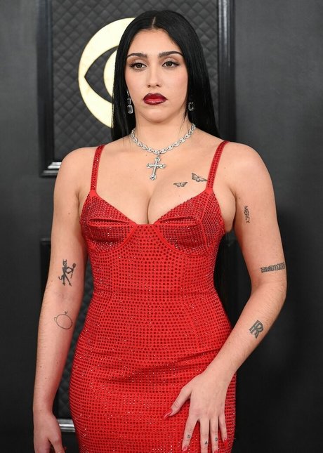 Lourdes Leon erotic star archive