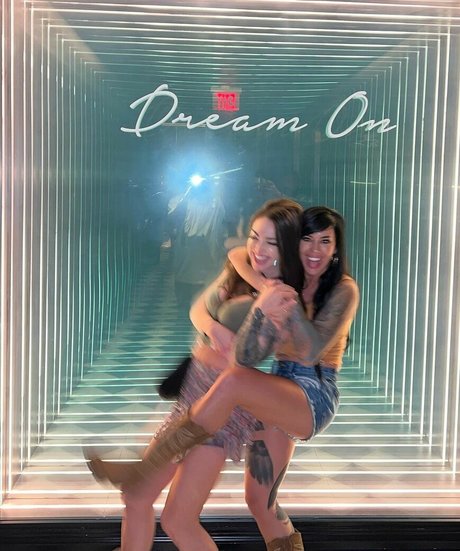 HeatherLynnoh pornstar naked img