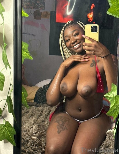 theyluvvleila pornstar erotic galleries