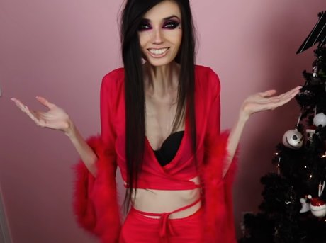 Eugenia Cooney naked actress images