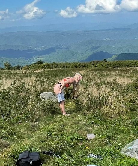 Eliza Grace model nude gallery