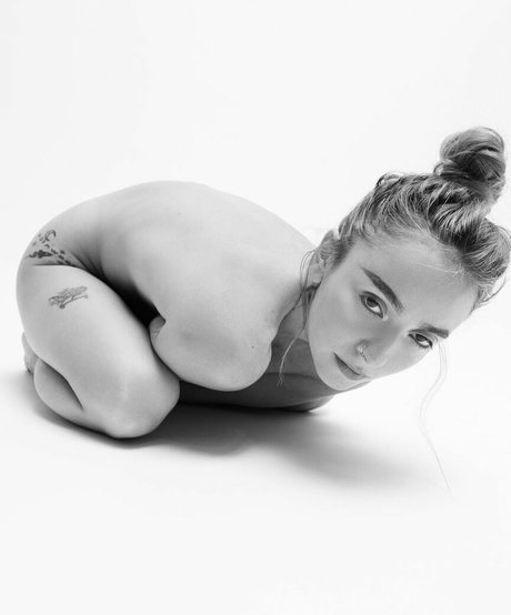 Eliza Grace pornstar nice image