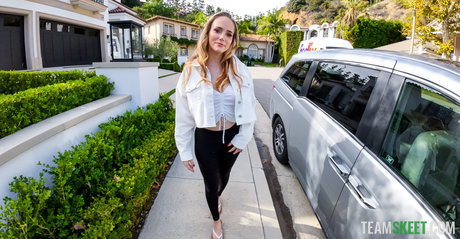 athenafleurs star adult photo