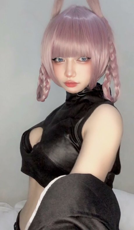 Seolette model naked pic