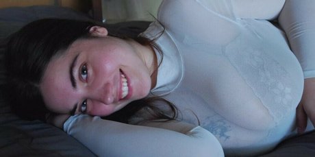 Paloma Piquet nice star images