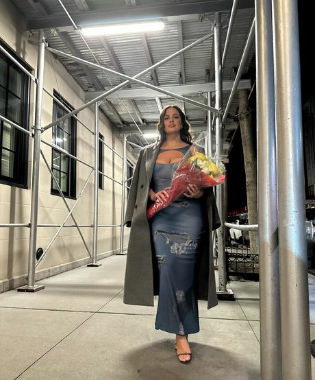 Ashley Graham art pornstar pictures