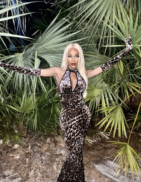 asian yoga onlyfans free xxx image