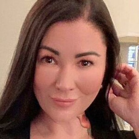 Teresa Bond exclusive actress photos