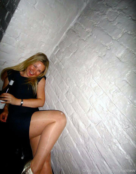 dm onlyfans beautiful xxx gallery