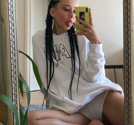 brown onlyfans xxx gallery