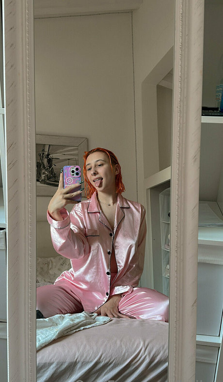 innocent onlyfans sexy nude picture