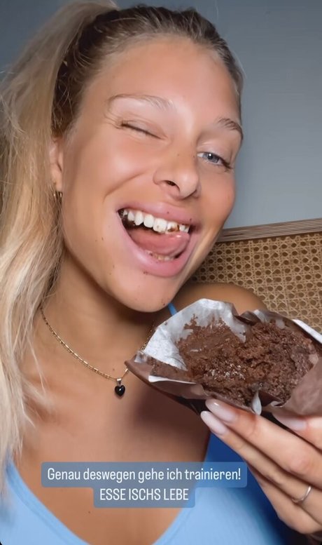 Vanessa Schmitt star pornographic picture