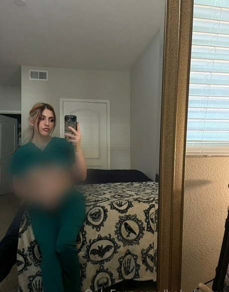 babyfawnx erotic actress pic