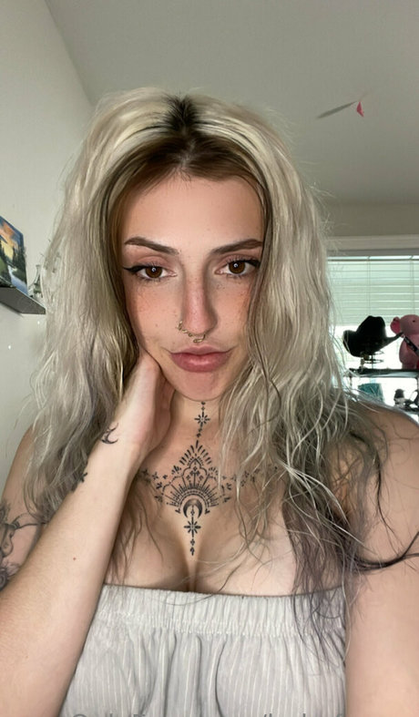 babyfawnx high quality pornstar galleries