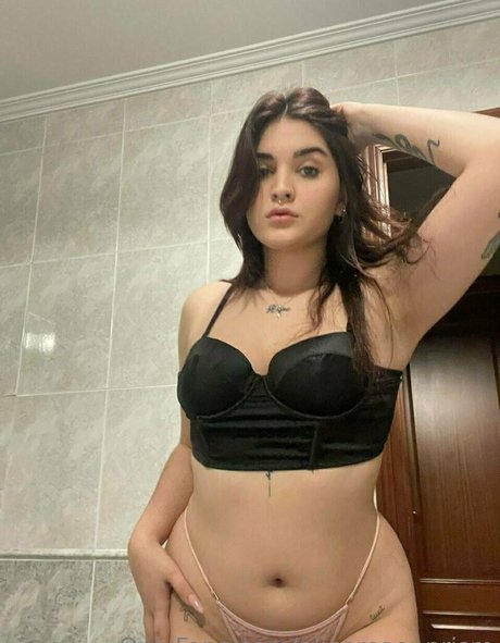 alicemoonprism nudes pornstar archive