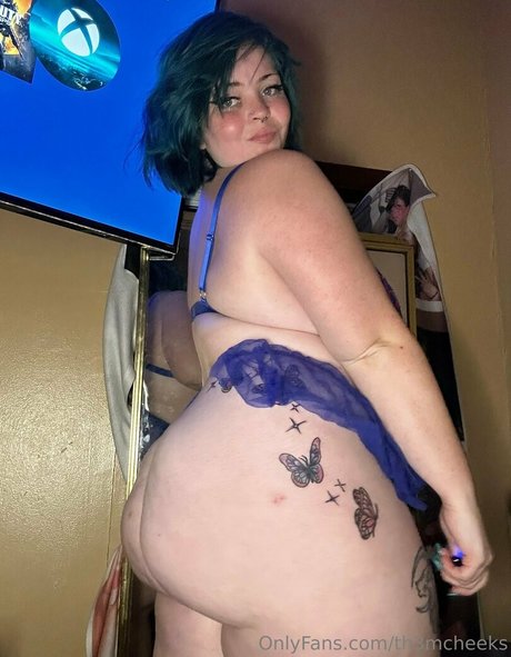 waitress onlyfans free photo