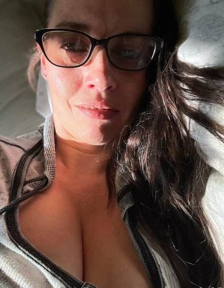 waitress onlyfans nudes image