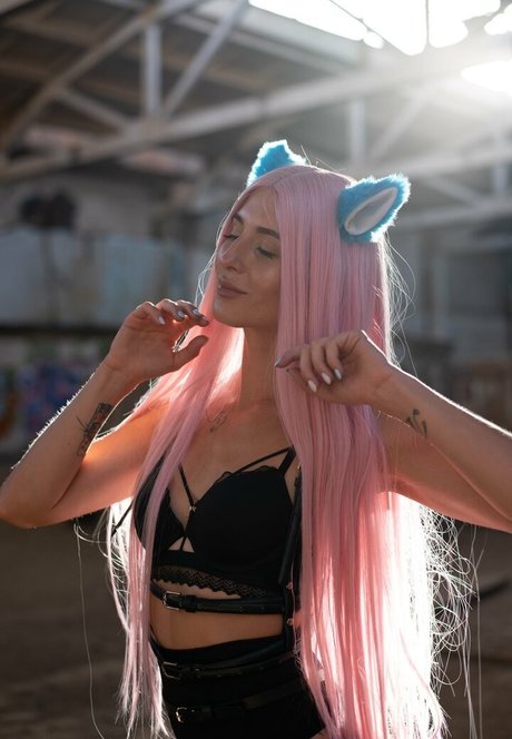 sleepybeautyasmr free Quick photo