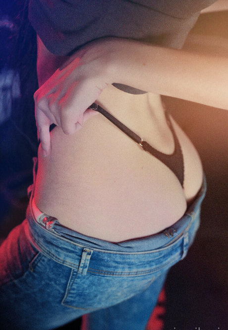 titty fuck onlyfans exclusive img