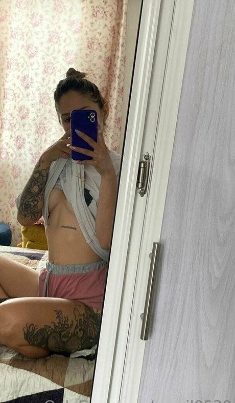 camil0530 star nudes image